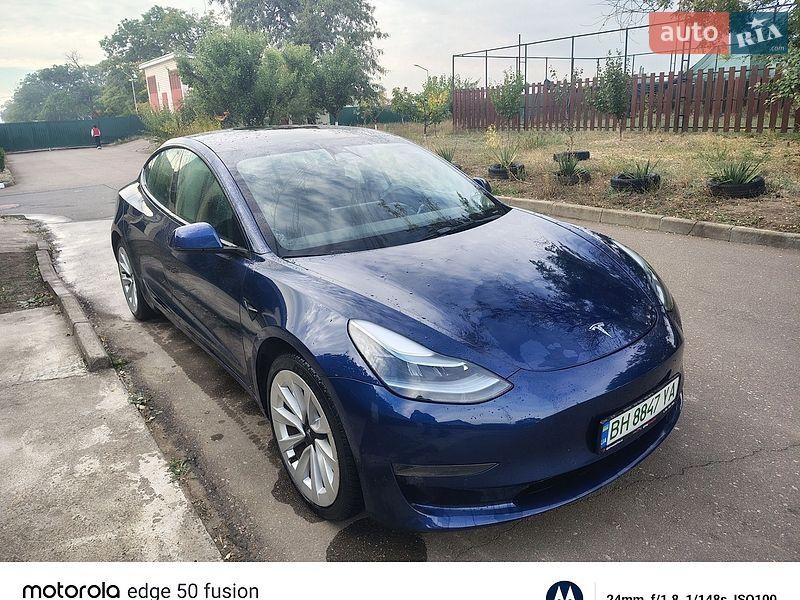Tesla Model 3 2021