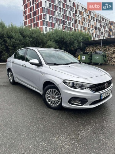 Fiat Tipo 2016