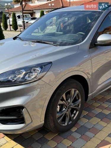 Ford Kuga 2021