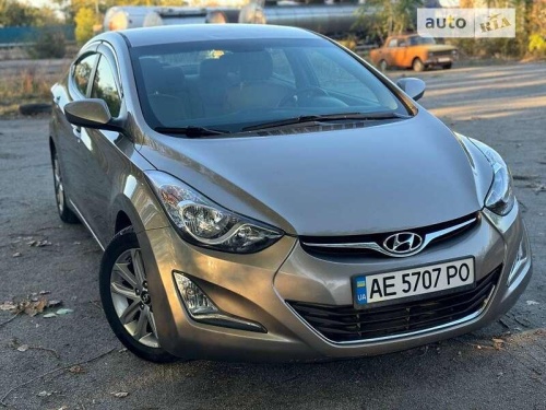 Hyundai Elantra 2014