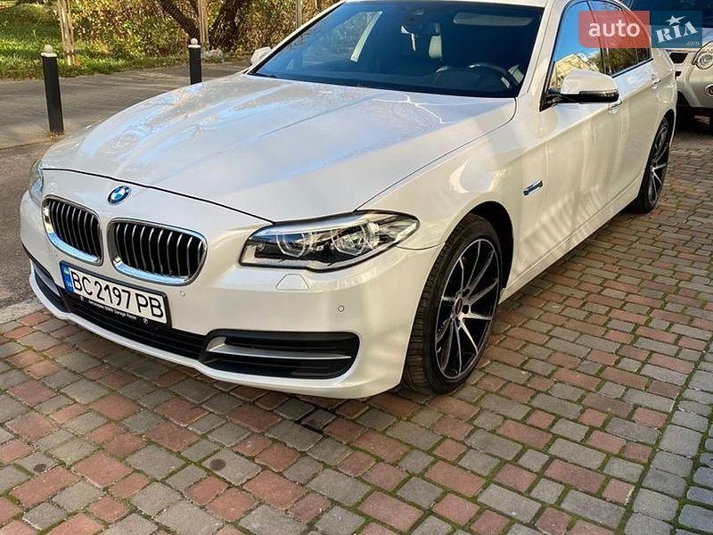BMW 5 Series 2016