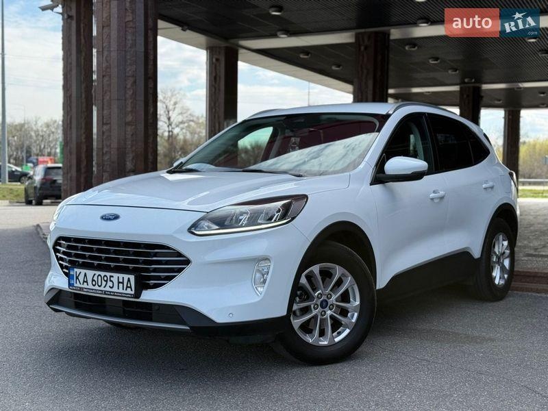 Ford Kuga 2021