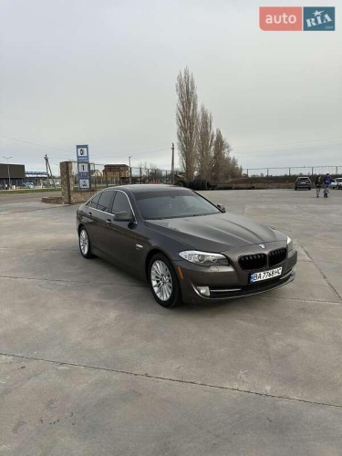 BMW 5 Series 2011