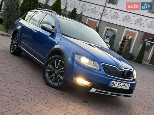 Skoda Octavia Scout 2016