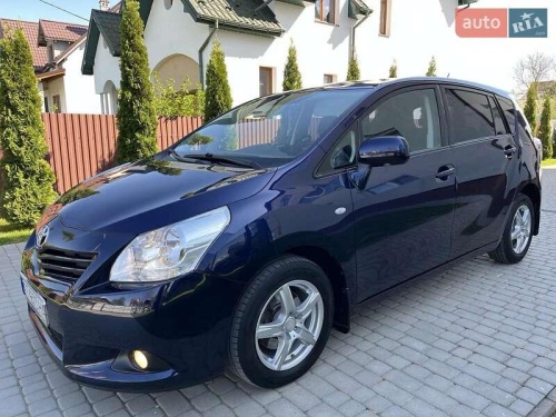 Toyota Verso 2012