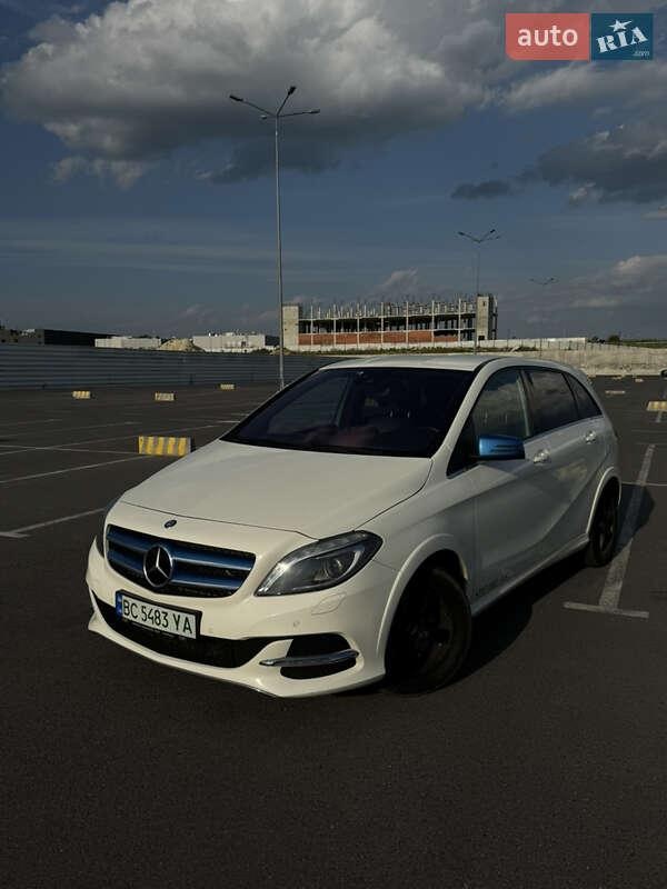 Mercedes-Benz B-Class 2015