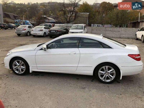 Mercedes-Benz E-Class 2012
