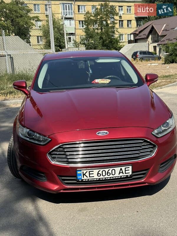 Ford Fusion 2016