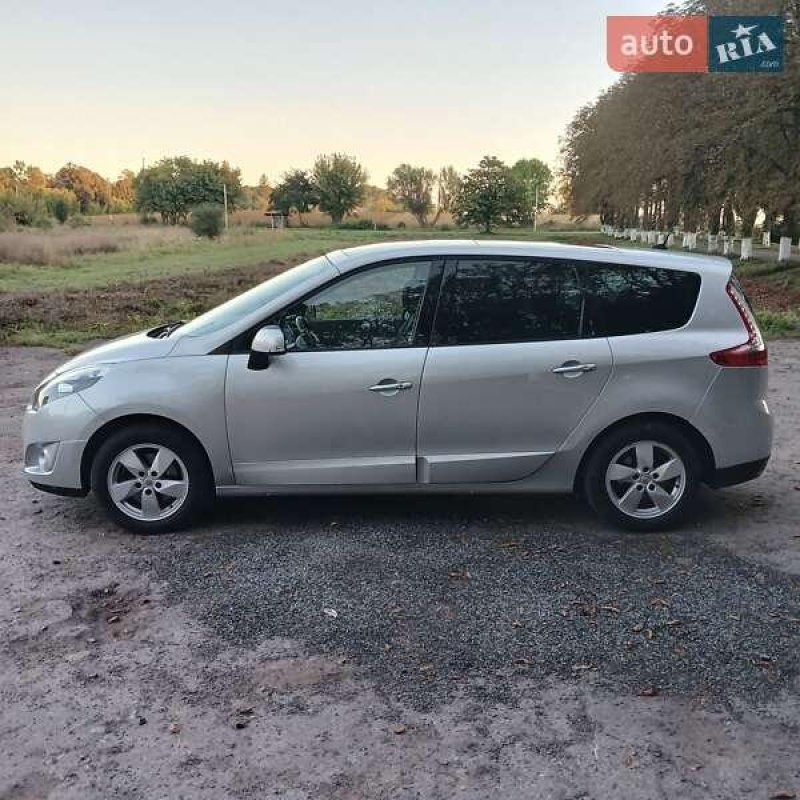 Renault Scenic 2010