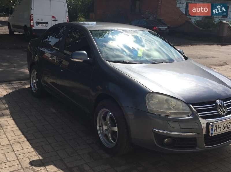 Volkswagen Jetta 2008