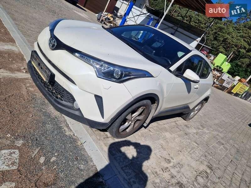 Toyota C-HR 2017