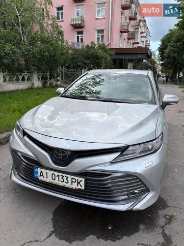 Toyota Camry 2018