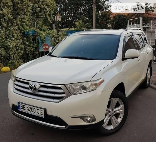 Toyota Highlander 2011