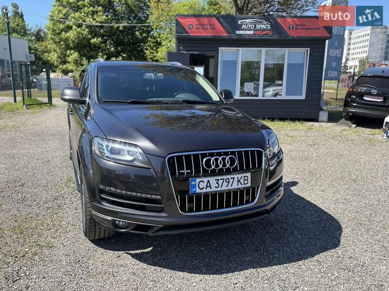 Audi Q7 2013