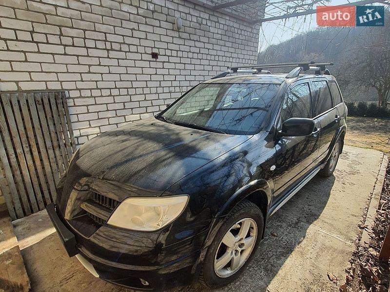 Mitsubishi Outlander 2008