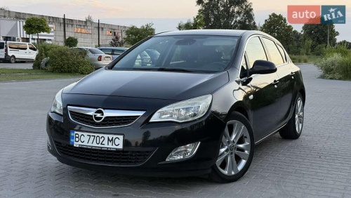 Opel Astra 2010