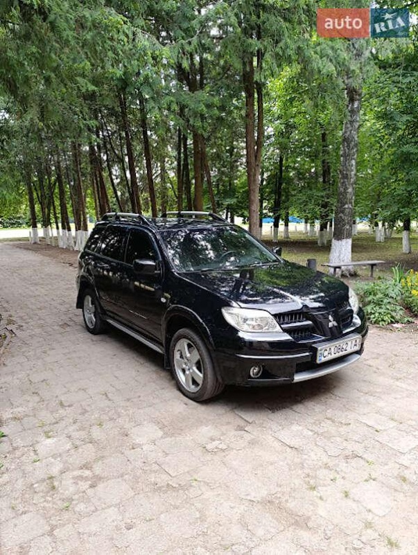 Mitsubishi Outlander 2007