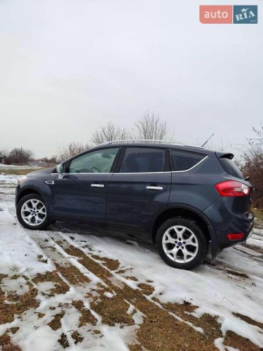 Ford Kuga 2011