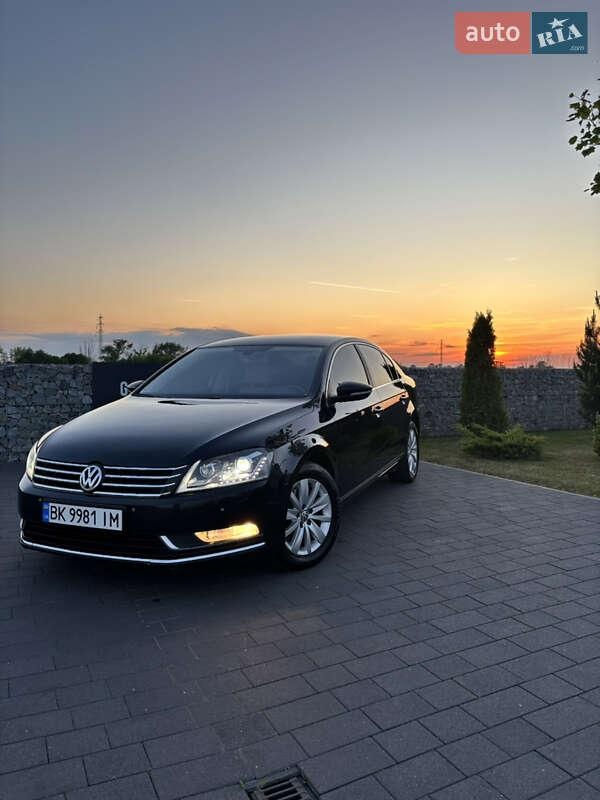 Volkswagen Passat 2012