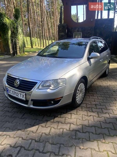 Volkswagen Passat 2010