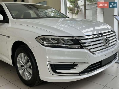 Volkswagen e-Lavida 2021