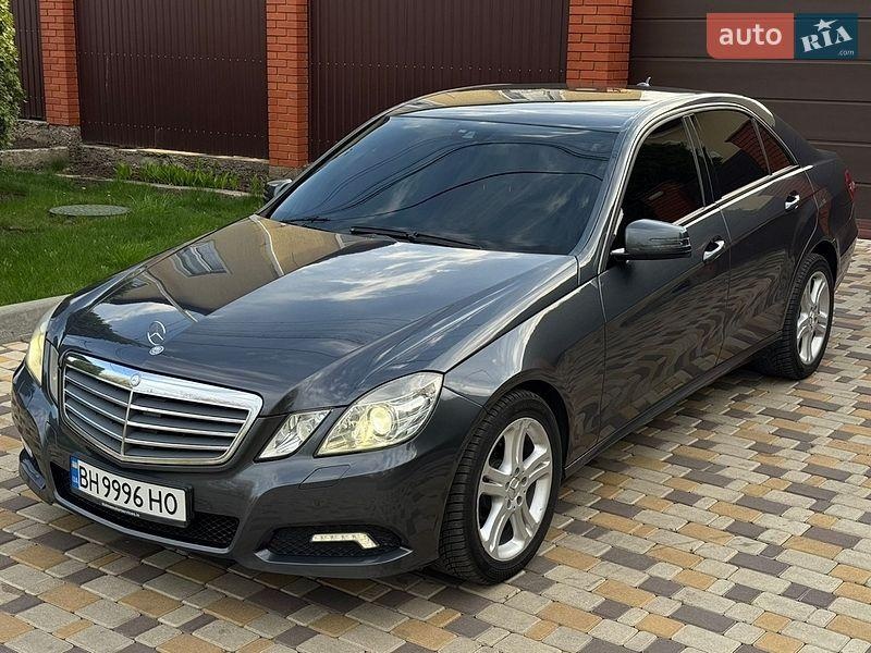 Mercedes-Benz E-Class 2009