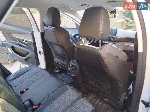 Peugeot 3008 2020