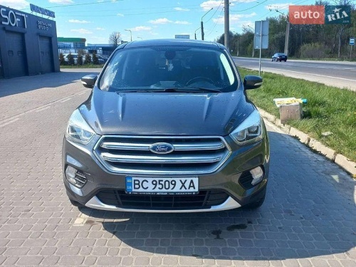 Ford Kuga 2017