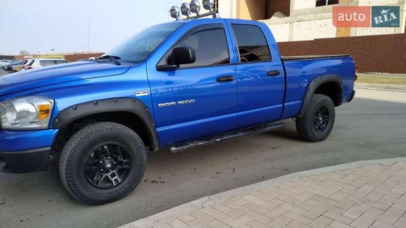 Dodge RAM 1500 2007
