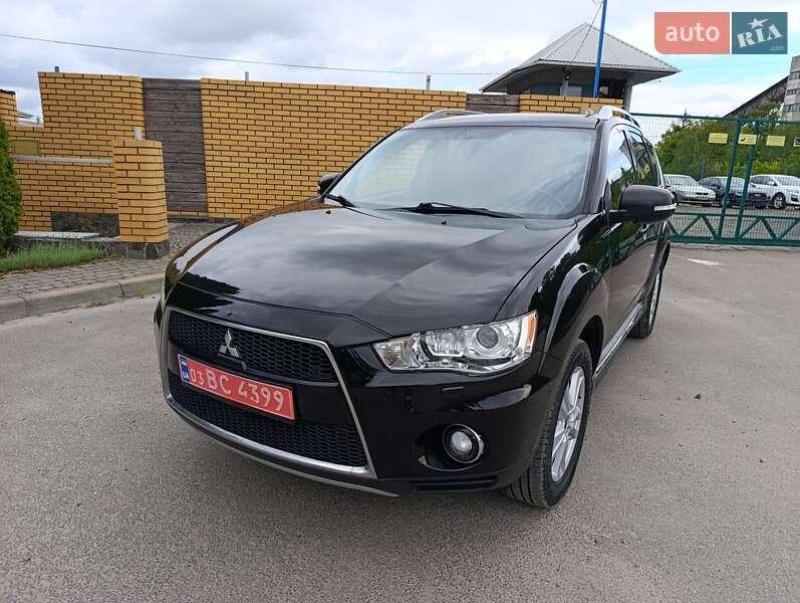Mitsubishi Outlander 2010