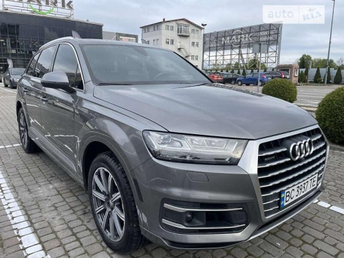 Audi Q7 2016