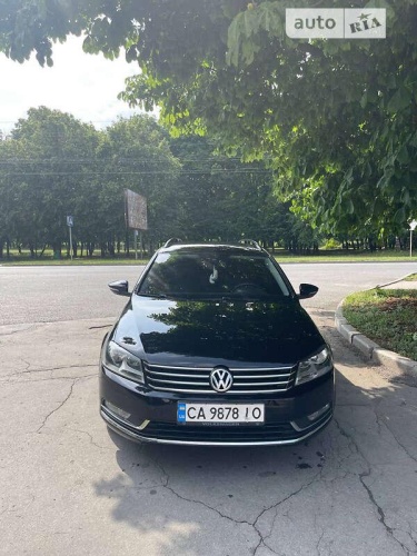 Volkswagen Passat 2011