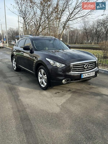 Infiniti FX 37 2011