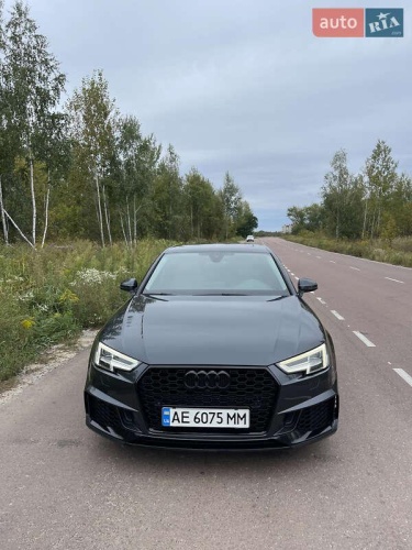 Audi A4 2017