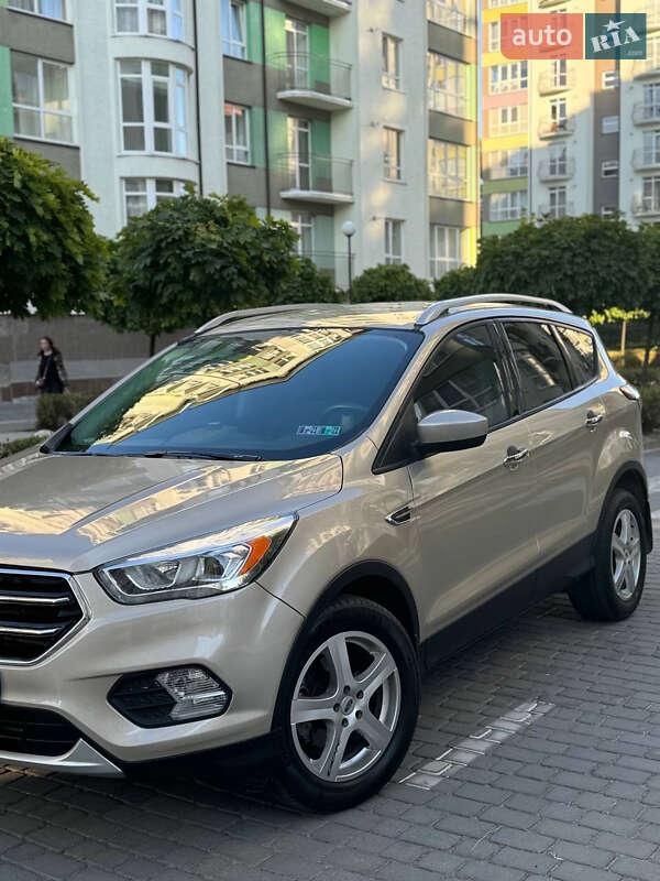 Ford Escape 2018