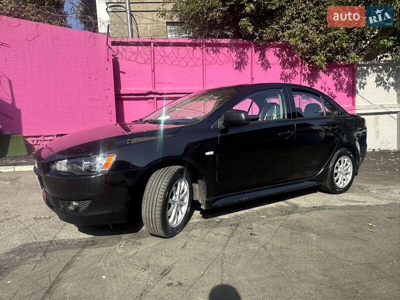 Mitsubishi Lancer 2011