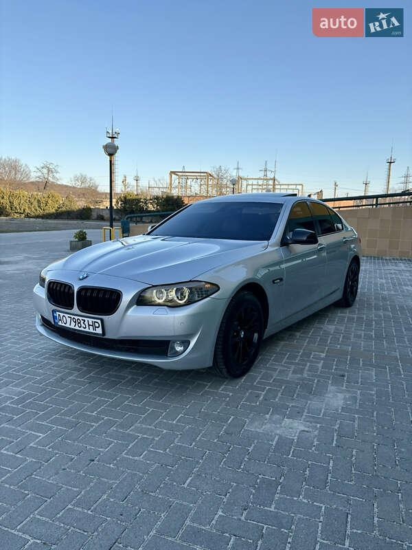 BMW 5 Series 2011
