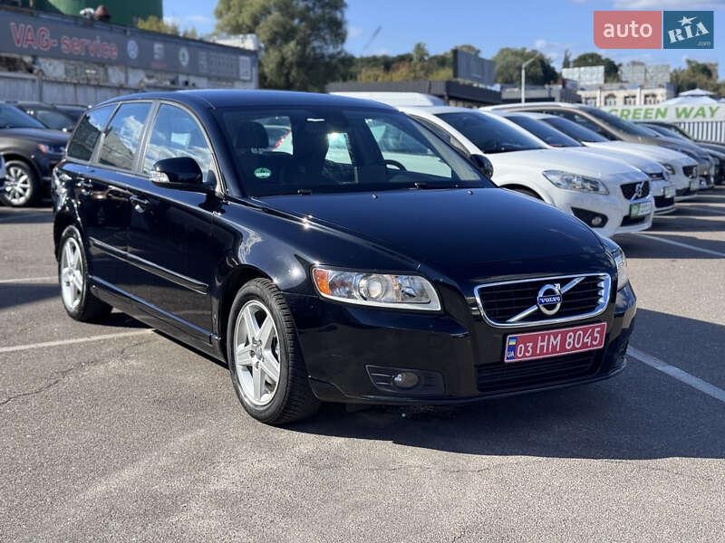 Volvo V50 2011