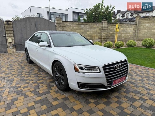 Audi A8 2016