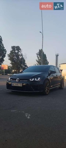 Volkswagen Golf 2016