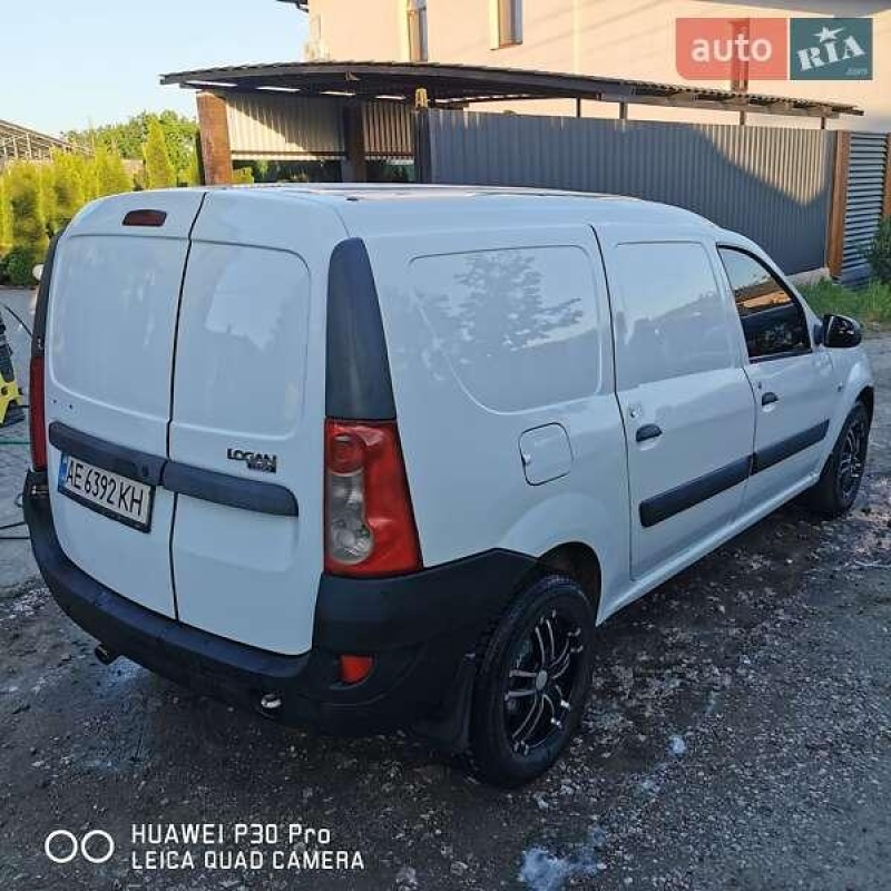 Renault Logan 2012