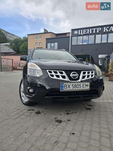 Nissan Rogue 2011