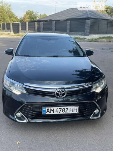 Toyota Camry 2017