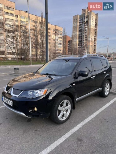 Mitsubishi Outlander 2008