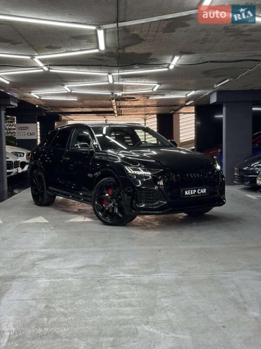 Audi RS Q8 2023