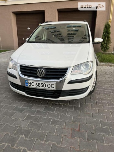 Volkswagen Touran 2010