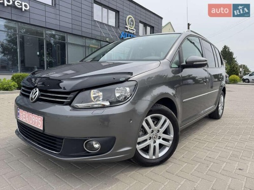 Volkswagen Touran 2011