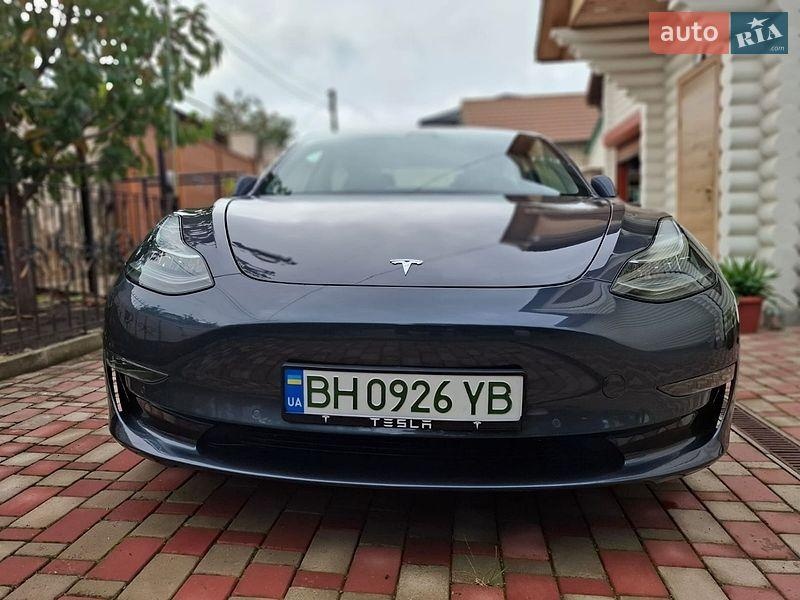 Tesla Model 3 2018