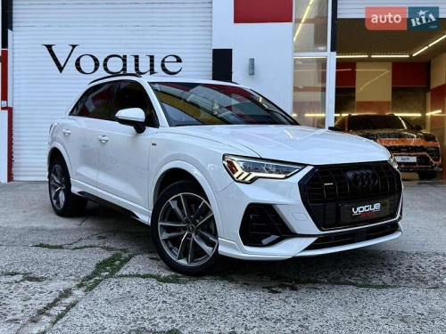 Audi Q3 2021