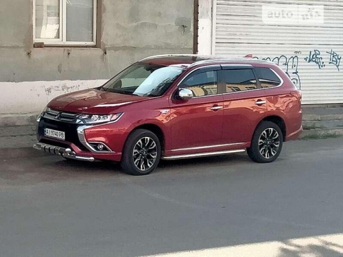 Mitsubishi Outlander 2018